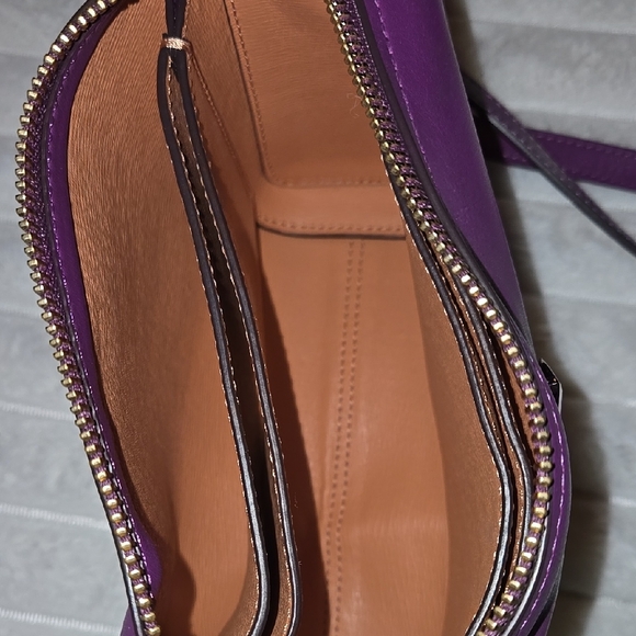 Kate Spade Elegant Purple Crossbody Bag - Picture 6 of 7